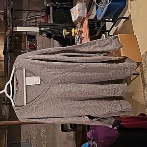 Justfab long sleeve grey top new with tags size 1X
